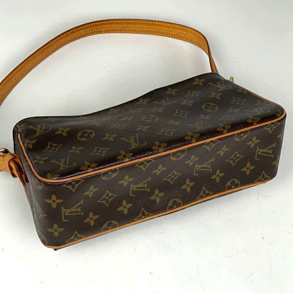 Louis Vuitton Brown Shoulder One Monogram Cite Hobo Viva Handbag Shoulder Bag